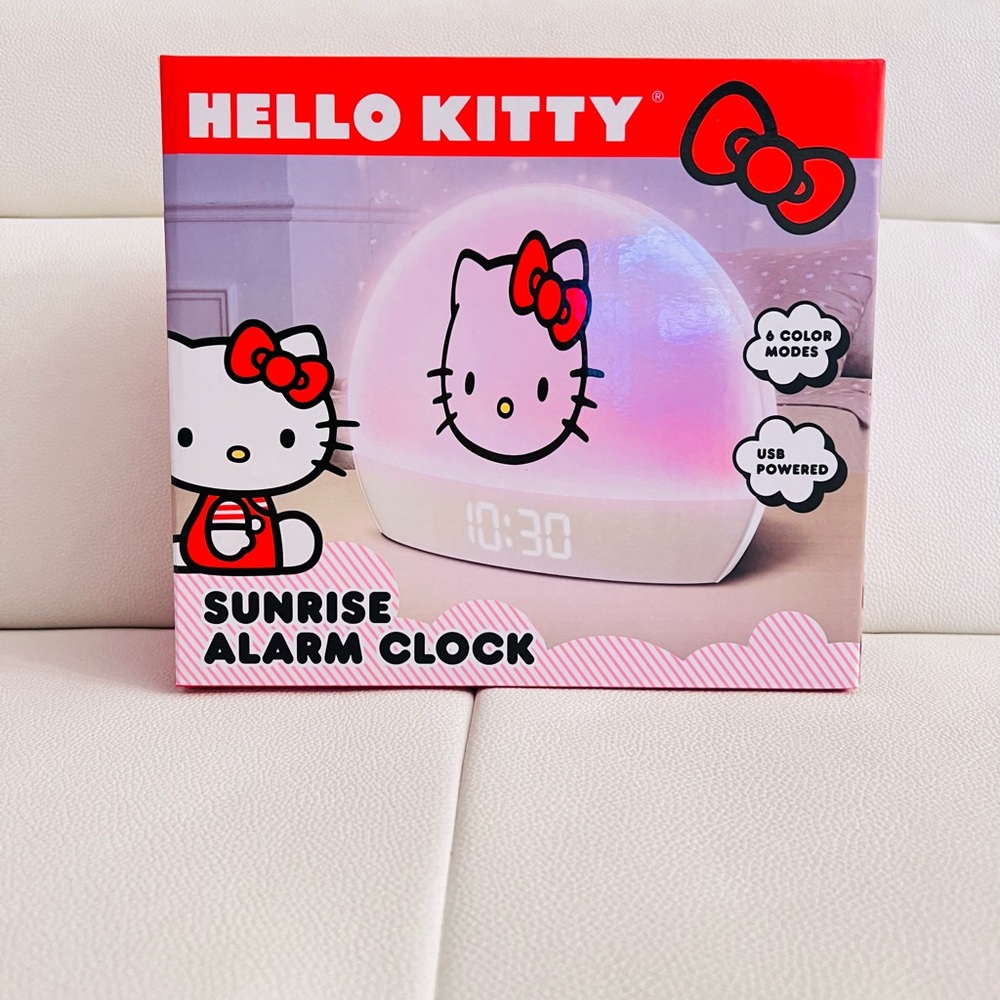 Hello Kitty Alarm‎ Clock
